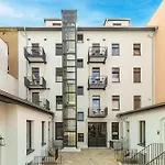 Coolest Apartment In Berlin, Easy Check-In, Close To Center, Black & White Maisonette #6