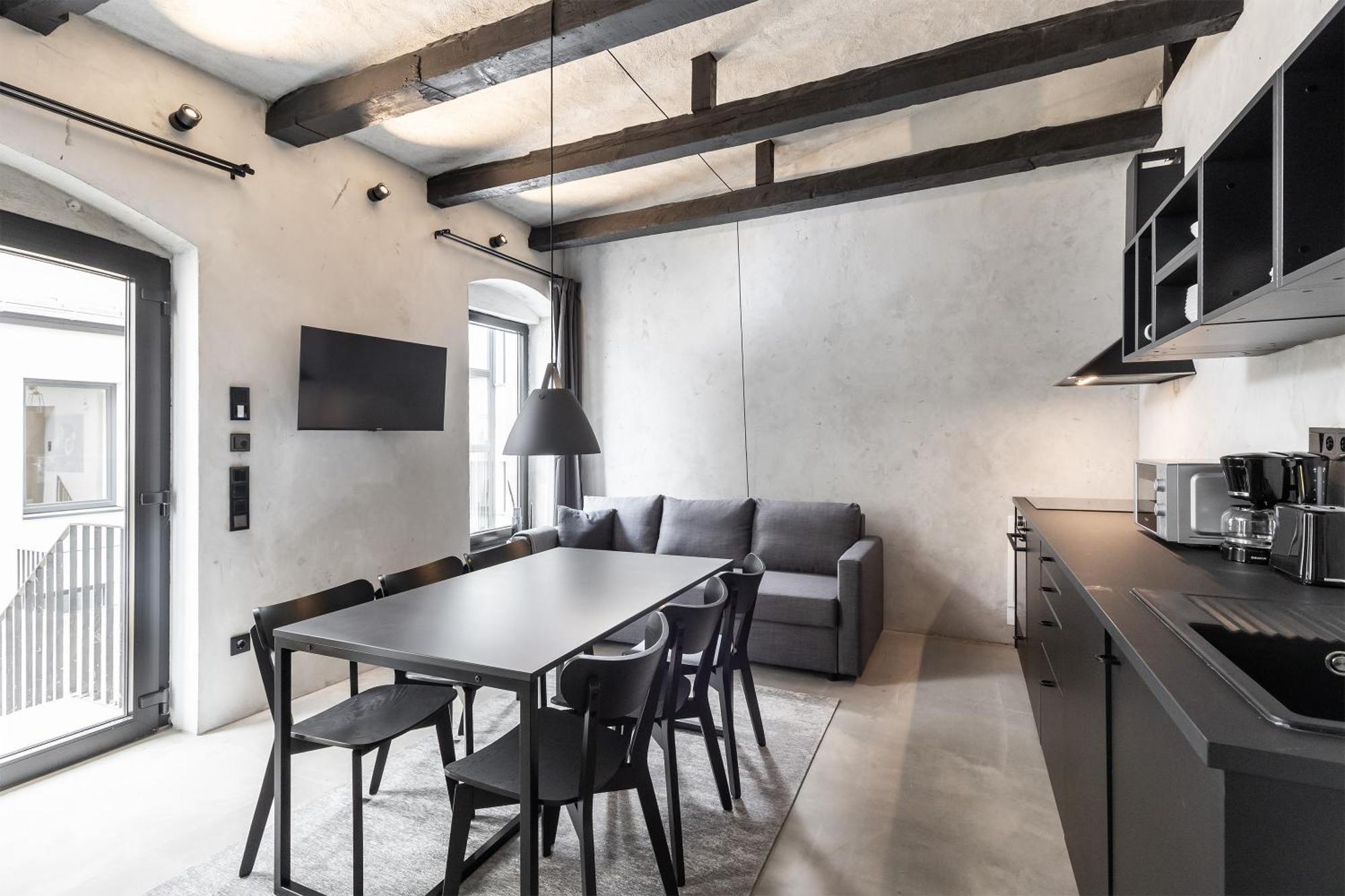 Appartamento Coolest In Berlin, Easy Check-in, Close To Center, Black & White Maisonette #6 Berlino