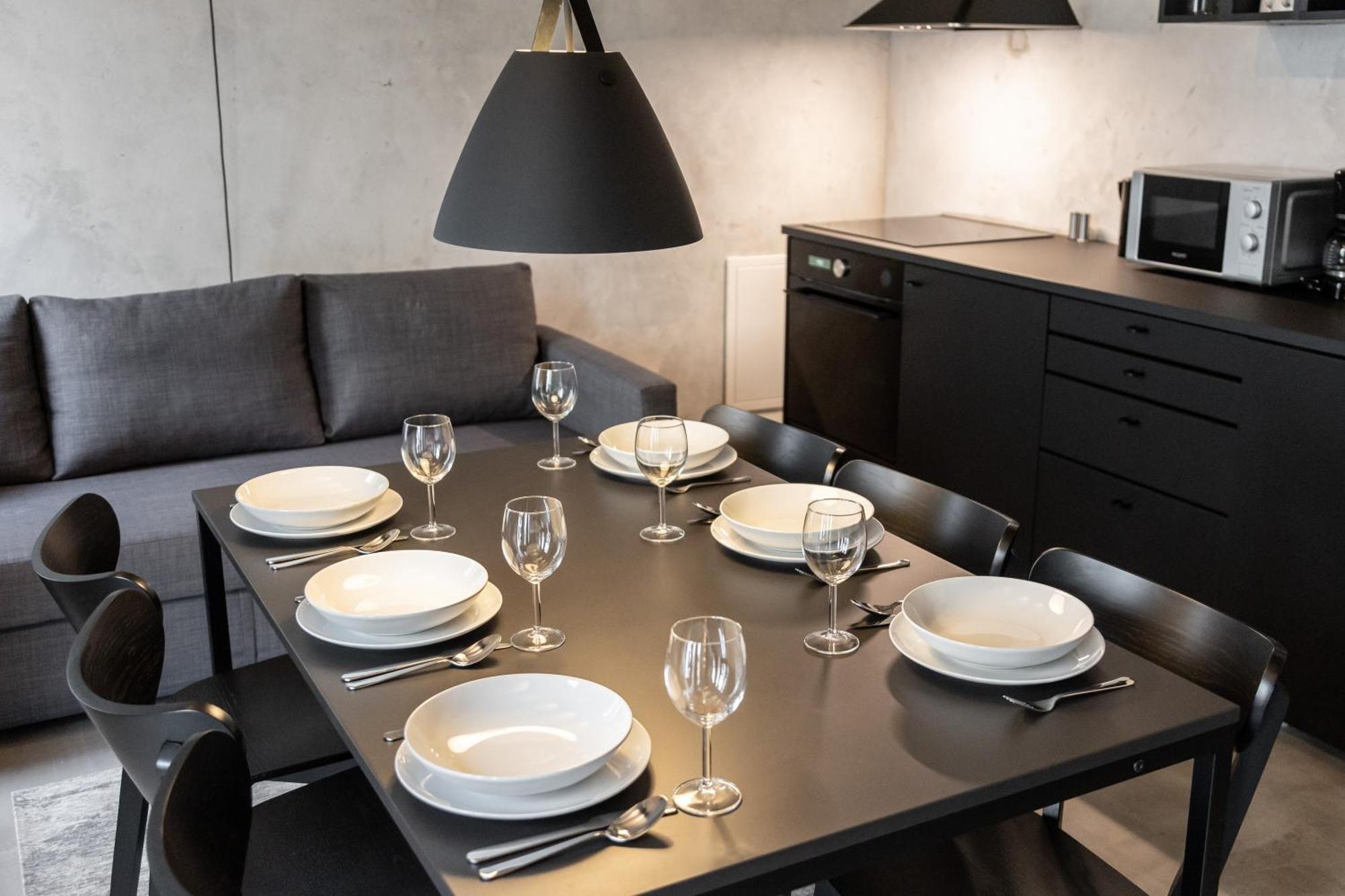 Coolest In Berlin, Easy Check-in, Close To Center, Black & White Maisonette #6 Appartamento *