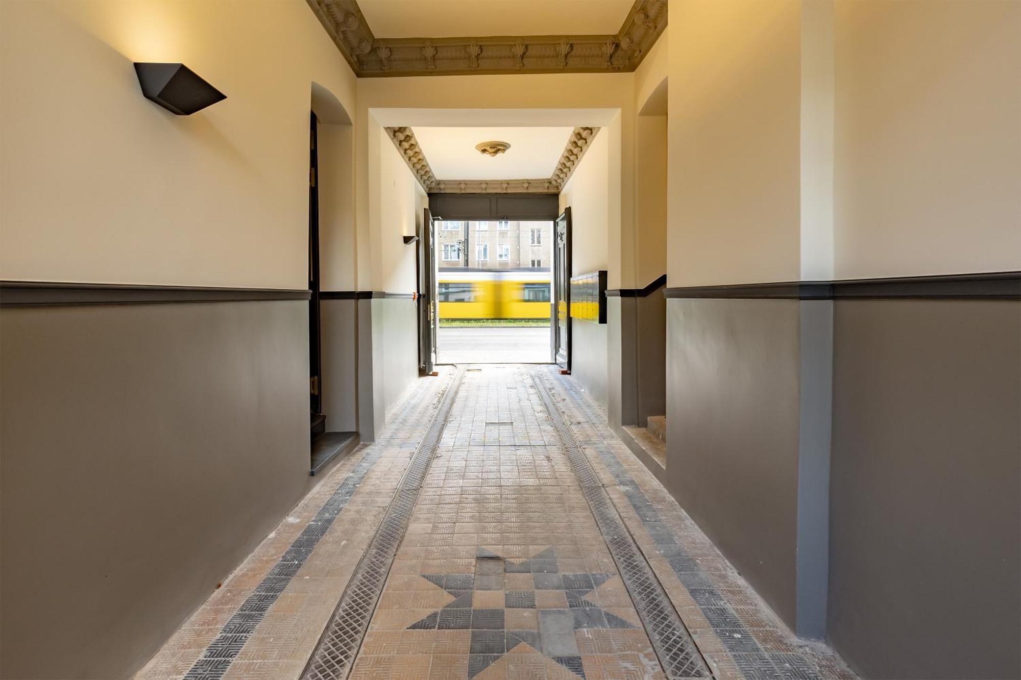 Appartamento Coolest In Berlin, Easy Check-in, Close To Center, Black & White Maisonette #6 Berlino